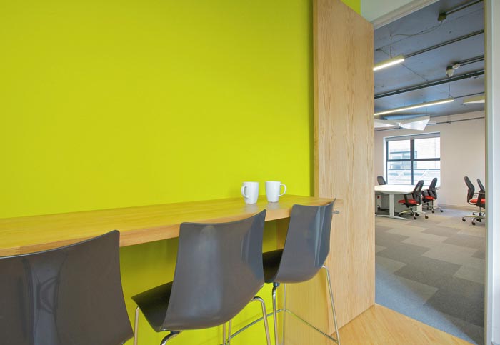 上?？萍脊巨k公室裝修設(shè)計-第4張圖片-上海古都建筑設(shè)計集團