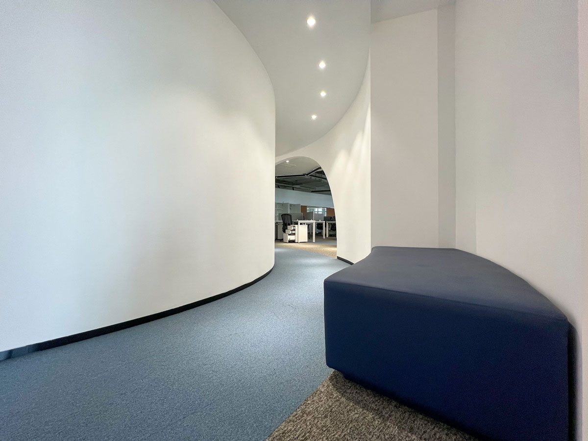 徐匯區(qū)電商中心辦公室裝修設(shè)計(jì)-第2張圖片-上海古都建筑設(shè)計(jì)集團(tuán) 徐匯區(qū)電商中心辦公室裝修設(shè)計(jì)-第2張圖片-上海古都建筑設(shè)計(jì)集團(tuán)