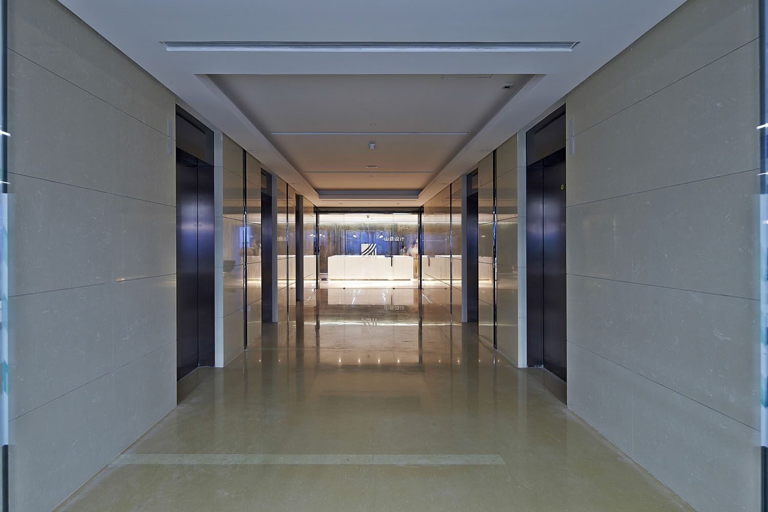 上海辦公室裝修時(shí)代科技裝修設(shè)計(jì)-第5張圖片-上海古都建筑設(shè)計(jì)集團(tuán) 上海辦公室裝修時(shí)代科技裝修設(shè)計(jì)-第5張圖片-上海古都建筑設(shè)計(jì)集團(tuán)