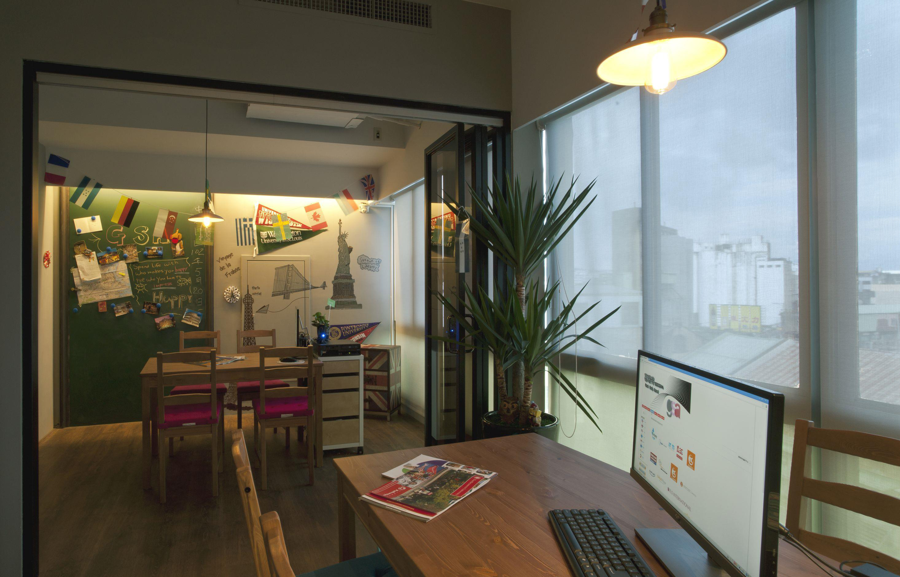 徐匯區(qū)復古圖書室裝修設(shè)計-第7張圖片-上海古都建筑設(shè)計集團 徐匯區(qū)復古圖書室裝修設(shè)計-第7張圖片-上海古都建筑設(shè)計集團