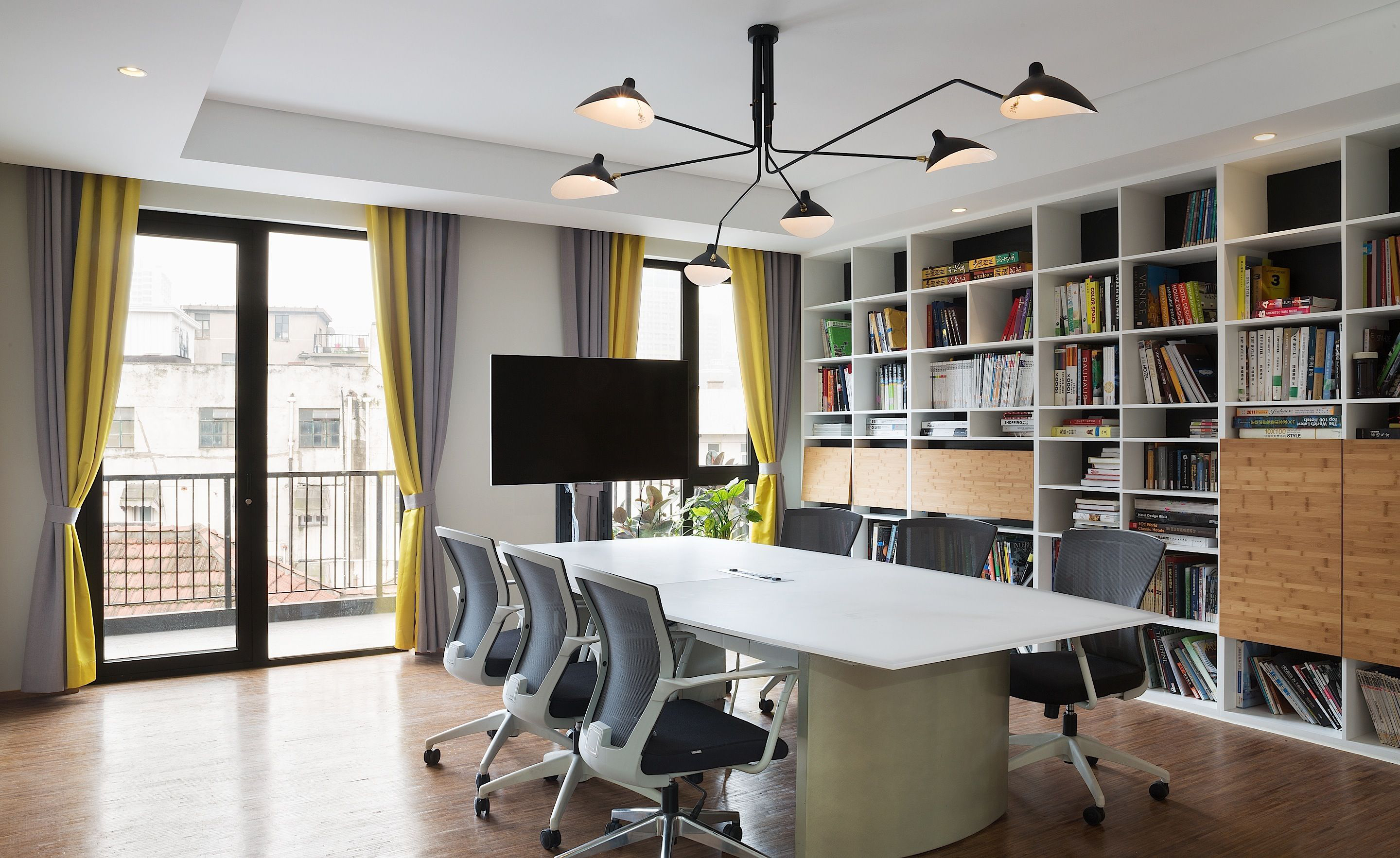 徐匯區(qū)辦公室裝修落地窗設(shè)計-第3張圖片-上海古都建筑設(shè)計集團 徐匯區(qū)辦公室裝修落地窗設(shè)計-第3張圖片-上海古都建筑設(shè)計集團