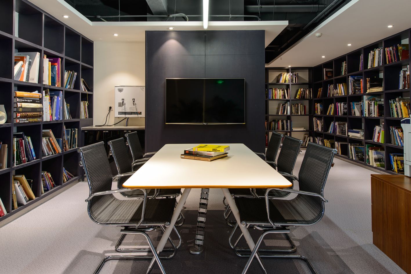 上海形態(tài)創(chuàng)意辦公室裝修設(shè)計(jì)-第10張圖片-上海古都建筑設(shè)計(jì)集團(tuán) 上海形態(tài)創(chuàng)意辦公室裝修設(shè)計(jì)-第10張圖片-上海古都建筑設(shè)計(jì)集團(tuán)