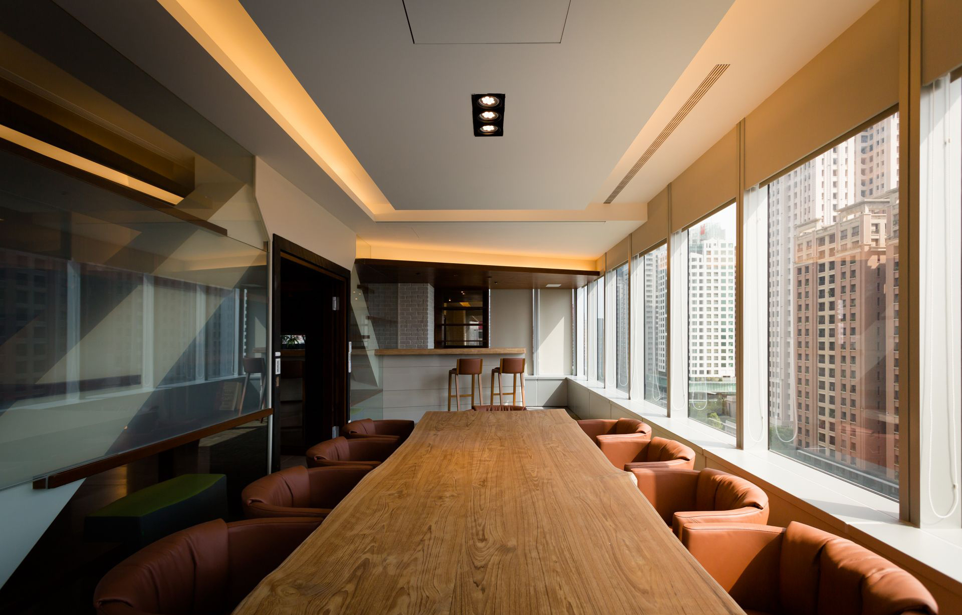 虹口區(qū)辦公室裝修會(huì)議室裝修設(shè)計(jì)-第9張圖片-上海古都建筑設(shè)計(jì)集團(tuán) 虹口區(qū)辦公室裝修會(huì)議室裝修設(shè)計(jì)-第9張圖片-上海古都建筑設(shè)計(jì)集團(tuán)