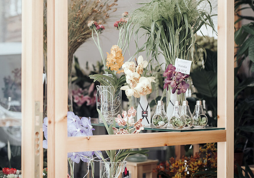 黃浦區(qū)清新簡約花店裝修設(shè)計(jì)-第3張圖片-上海古都建筑設(shè)計(jì)集團(tuán) 黃浦區(qū)清新簡約花店裝修設(shè)計(jì)-第3張圖片-上海古都建筑設(shè)計(jì)集團(tuán)