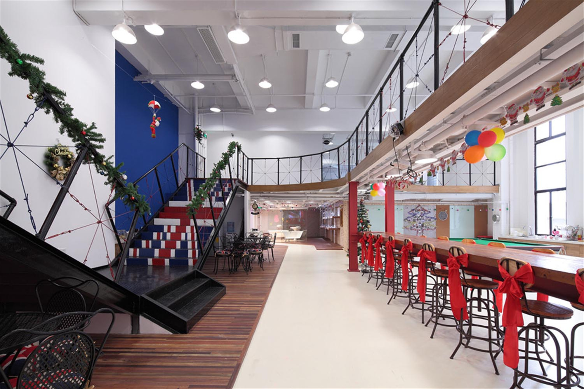 青浦區(qū)Loft創(chuàng)意辦公室裝修設計-第4張圖片-上海古都建筑設計集團 青浦區(qū)Loft創(chuàng)意辦公室裝修設計-第4張圖片-上海古都建筑設計集團