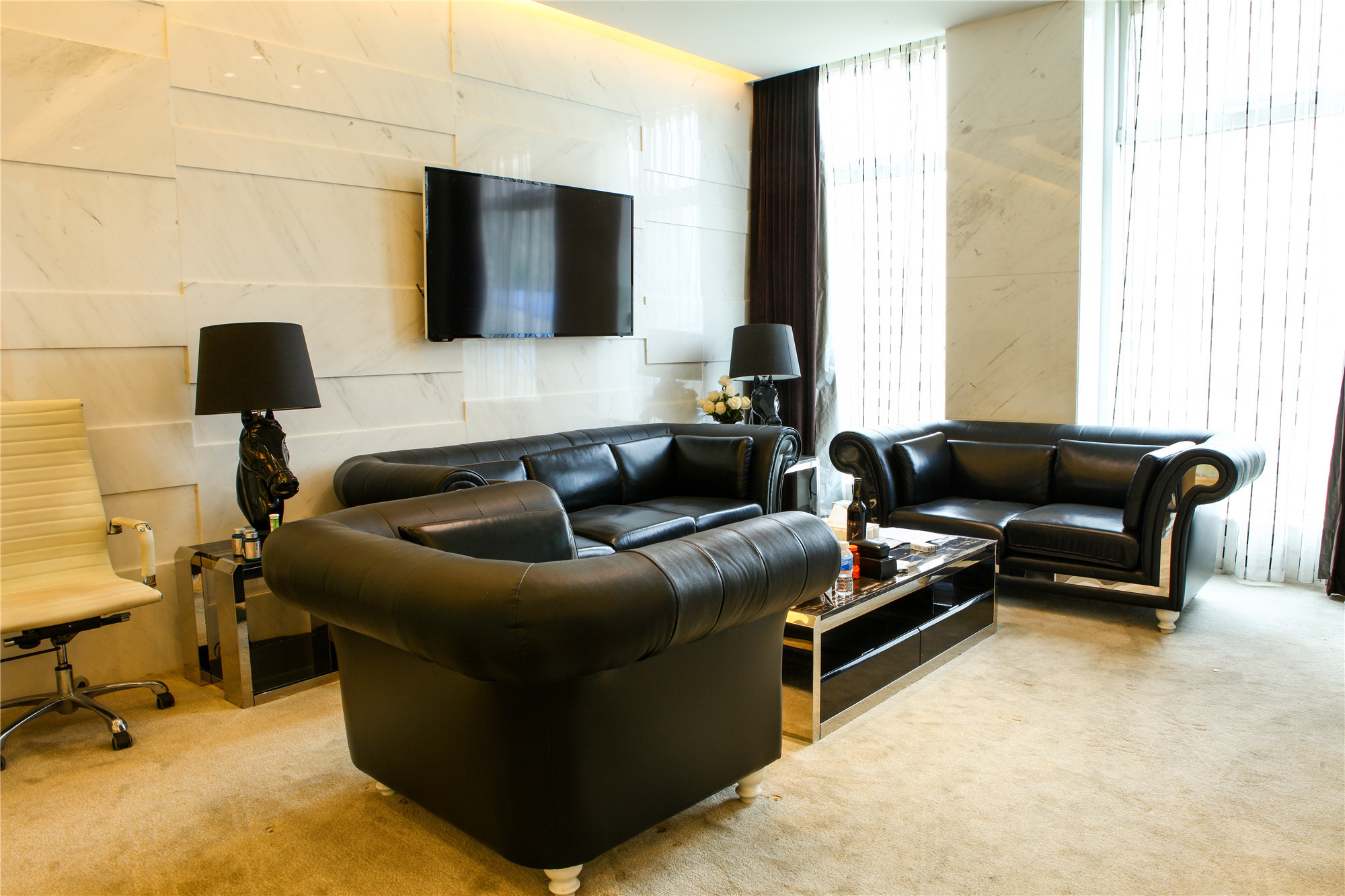 時(shí)尚大氣辦公室裝修設(shè)計(jì)-第3張圖片-上海古都建筑設(shè)計(jì)集團(tuán) 時(shí)尚大氣辦公室裝修設(shè)計(jì)-第3張圖片-上海古都建筑設(shè)計(jì)集團(tuán)