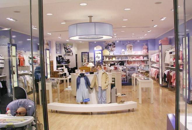 韓式潮流服裝店裝修設(shè)計(jì)-第4張圖片-上海古都建筑設(shè)計(jì)集團(tuán) 韓式潮流服裝店裝修設(shè)計(jì)-第4張圖片-上海古都建筑設(shè)計(jì)集團(tuán)