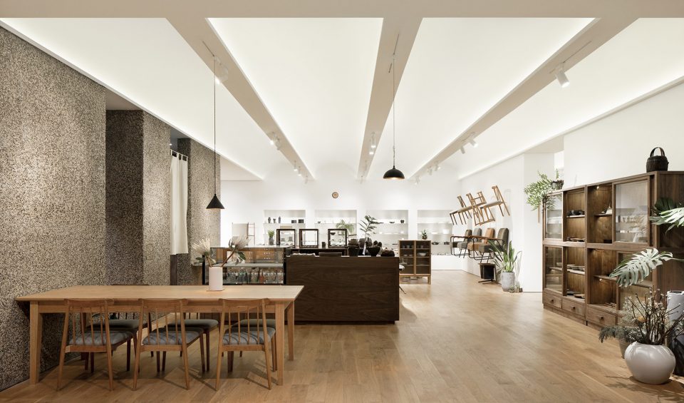 原木簡約家具店裝修設(shè)計(jì)-第2張圖片-上海古都建筑設(shè)計(jì)集團(tuán) 原木簡約家具店裝修設(shè)計(jì)-第2張圖片-上海古都建筑設(shè)計(jì)集團(tuán)