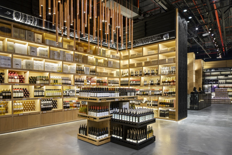 時(shí)尚簡(jiǎn)約煙酒莊裝修設(shè)計(jì)-第4張圖片-上海古都建筑設(shè)計(jì)集團(tuán) 時(shí)尚簡(jiǎn)約煙酒莊裝修設(shè)計(jì)-第4張圖片-上海古都建筑設(shè)計(jì)集團(tuán)