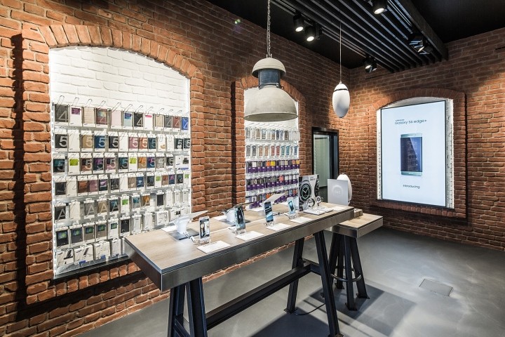 復(fù)古風(fēng)格手機(jī)店裝修設(shè)計-第2張圖片-上海古都建筑設(shè)計集團(tuán)